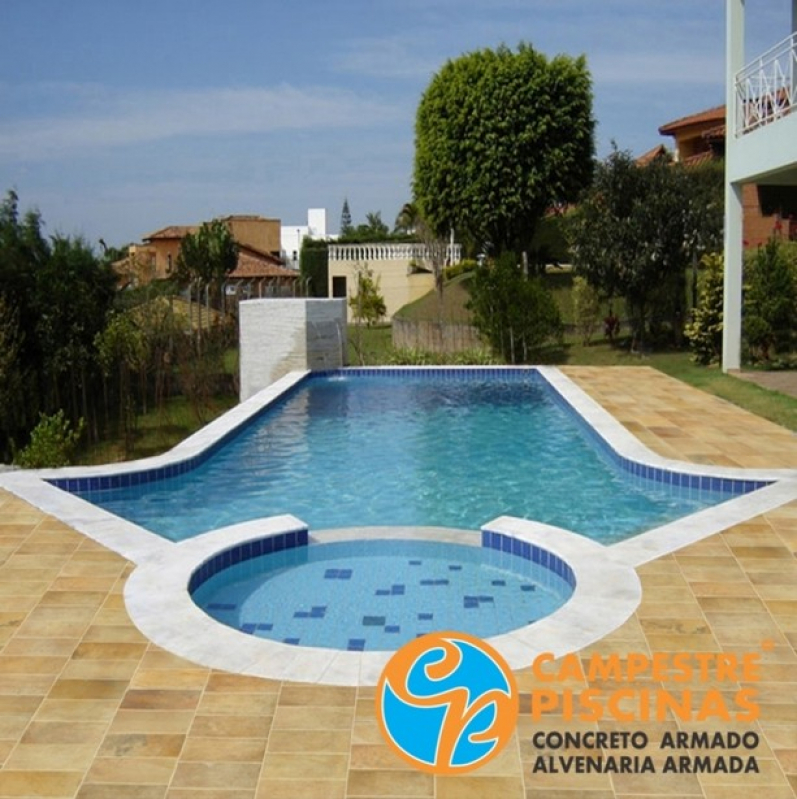 Construção de Piscina de Concreto Armado Américo Brasiliense - Piscina de Concreto Armado e Alvenaria