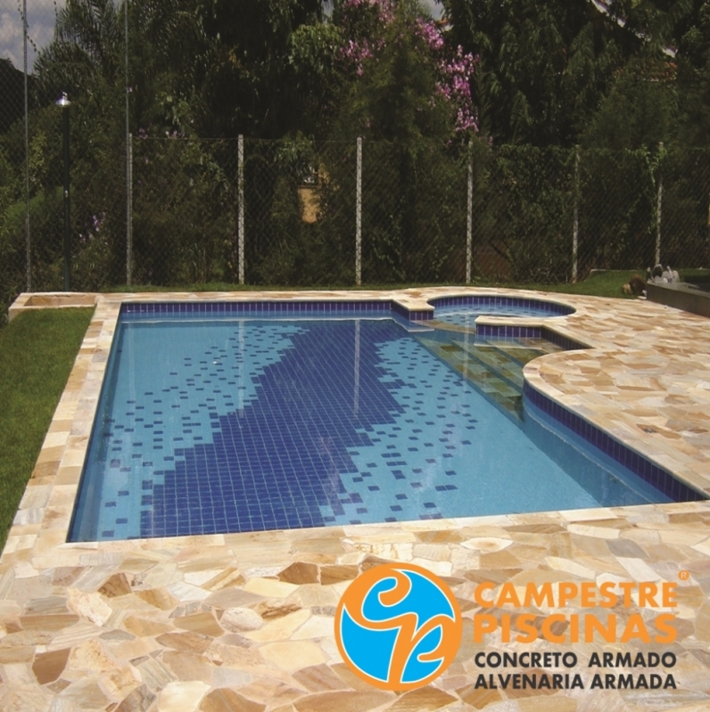 Construção de Piscina Elevada sob Medida Arandu - Construção de Piscina em Clube