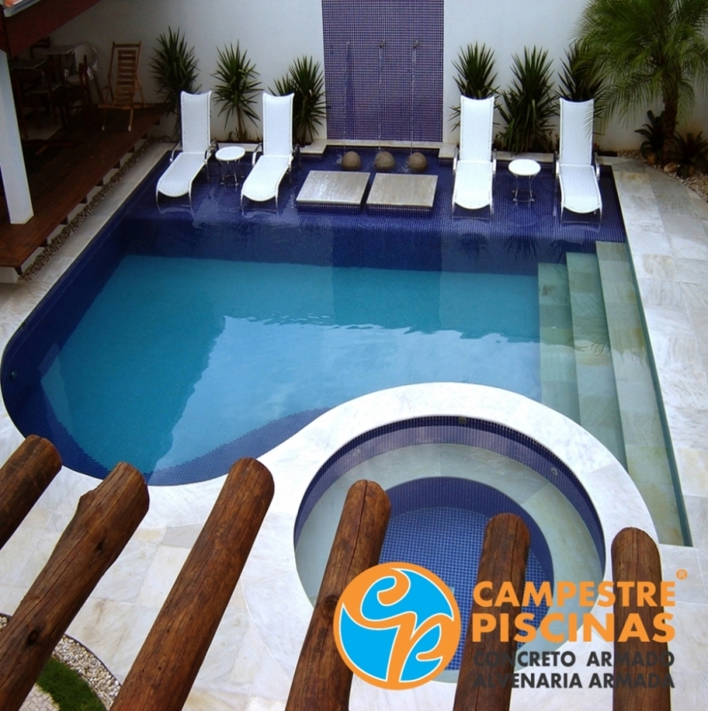 Construção de Piscina Grande Sete Barras - Construção de Piscina Concreto