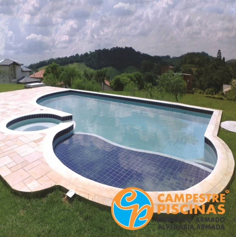 Empresa para Construção de Piscina com Vidro Vila Dalila - Construção de Piscina com Borda Infinita