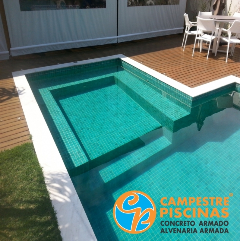 Onde Encontro Piscina de Concreto com Deck para Sítio Alphaville - Piscina de Concreto com Deck