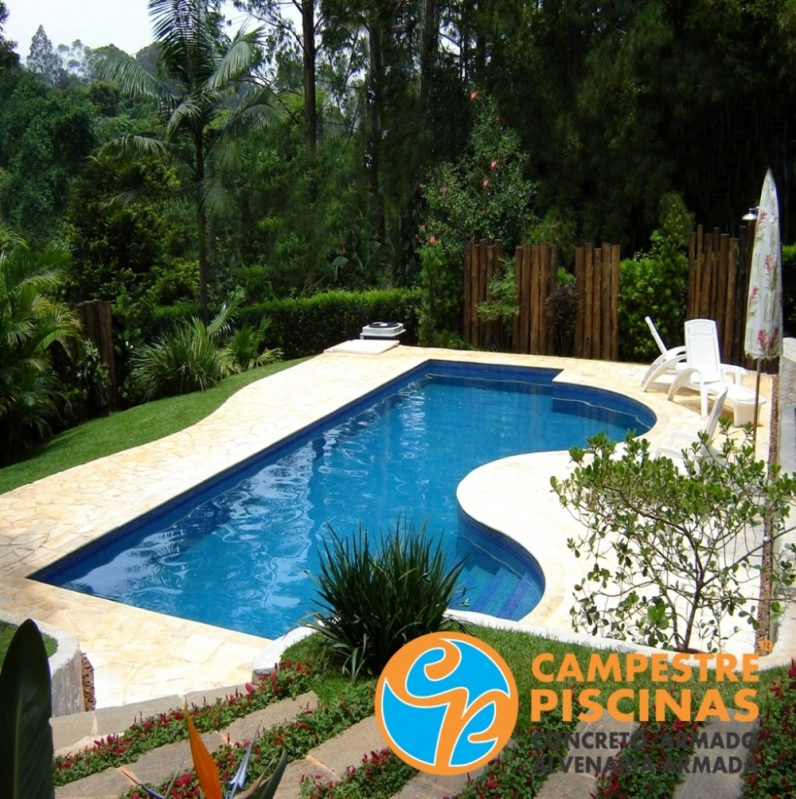 Onde Encontro Piscina de Concreto na Laje Conjunto Residencial Butantã - Piscina de Concreto com Cascata