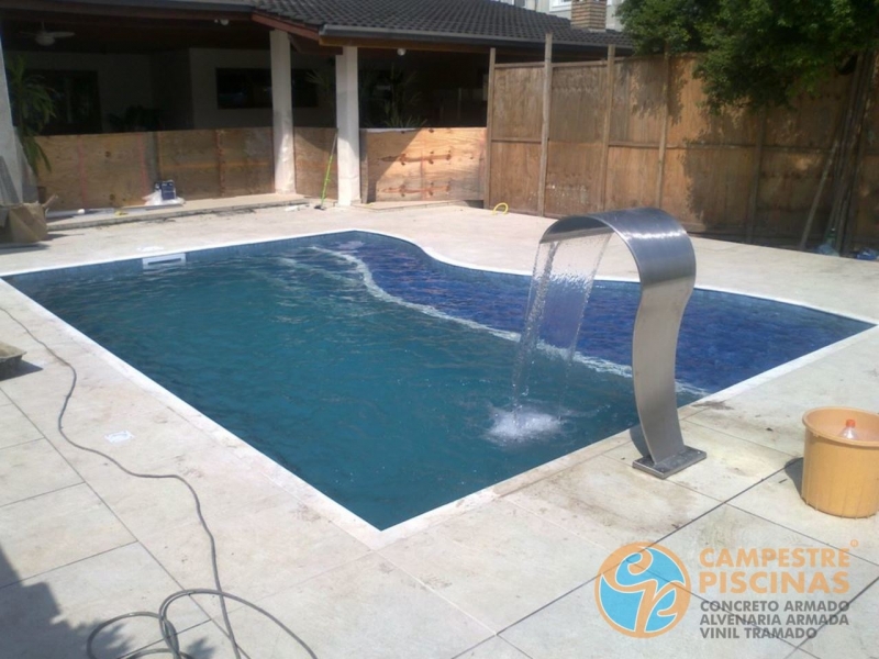 Piscina com Concreto Armado Preço Jd da Conquista - Piscina de Concreto com Prainha