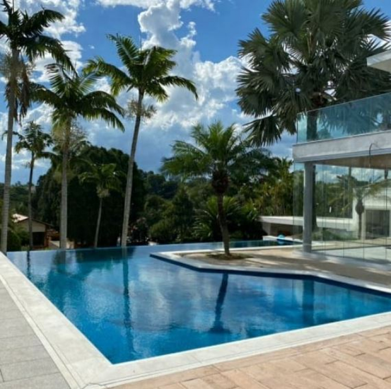 Piscina de Concreto Armado e Alvenaria São Sebastião - Piscina Concreto Armado