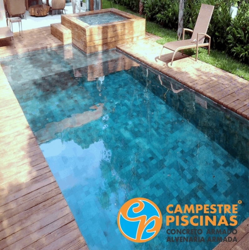 Piscina de Concreto para Clubes Itanhaém - Piscina de Concreto com Deck para Sítio