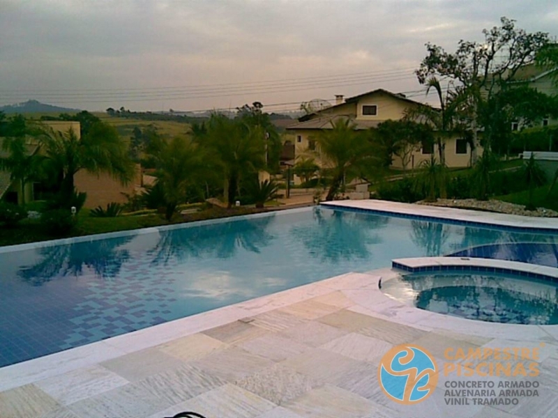 Piscina em Vinil com Borda sem Fim Pedreira - Piscina de Vinil Aquecida