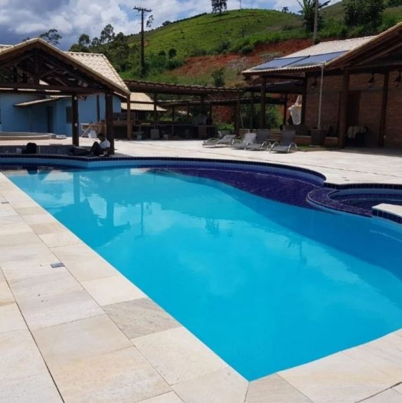 Qual o Valor de Piscinas de Concreto Armado e Alvenaria Guarujá - Concreto Armado Piscina