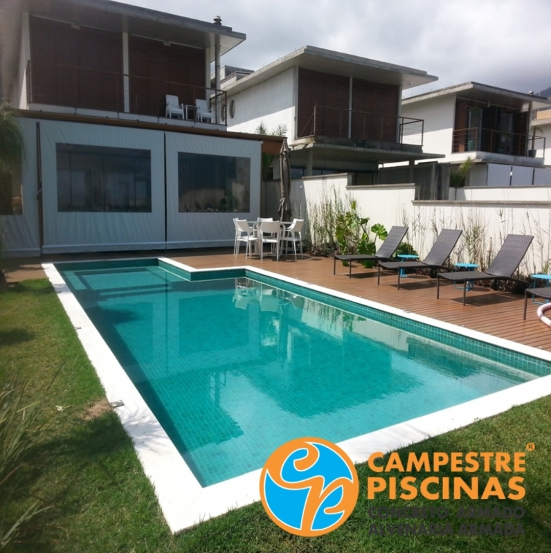 Quanto Custa Piscina de Concreto com Deck para Sítio Jardim Iguatemi - Piscina de Concreto com Deck para Condomínio