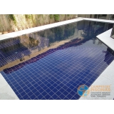 Piscina com Concreto