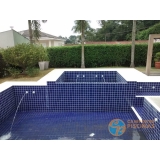 Piscina de Concreto com Spa