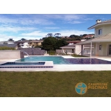 projeto de piscina de concreto com prainha Itapira